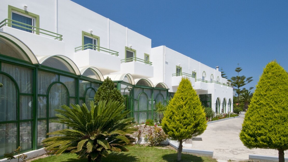 Alexandra Beach Hotel